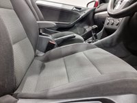 USED 2013 13 VOLKSWAGEN GOLF 1.6 SE TDI BLUEMOTION TECHNOLOGY 2d 104 BHP Stylish Convertible