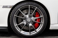 USED 2010 10 PORSCHE 911 3.8 GT3 2d 435 BHP FRONT AXLE LIFT - REVERSING CAMERA - CHRONO PLUS - LETHER DASHBOARD - FULL PPF - PORSCHE HISTORY - LOW MILES