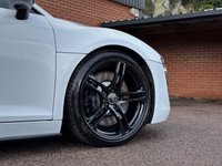 USED 2009 R AUDI R8 4.2L QUATTRO 2d 420 BHP GATED MANUAL