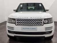 USED 2017 17 LAND ROVER RANGE ROVER 3.0 TDV6 VOGUE 5d 255 BHP Striking Range Rover Vogue