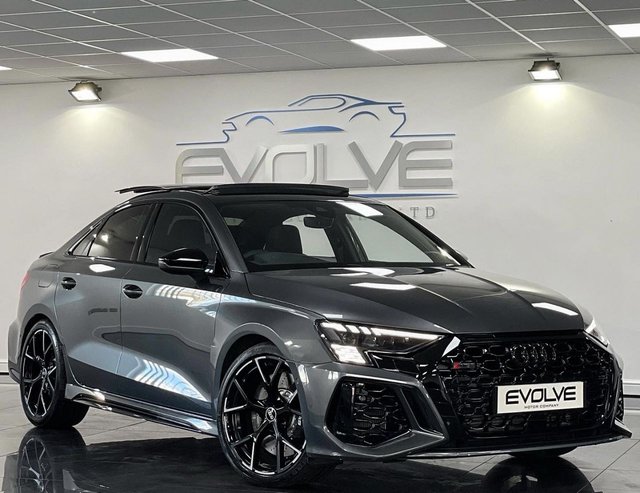2022 72 Audi Rs3 Saloon 2.5 TFSI QUATTRO VORSPRUNG 4d 395 BHP
