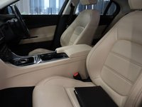 USED 2016 66 JAGUAR XE 2.0 PRESTIGE 4d 161 BHP GREAT COLOUR COMBINATION WITH GENUINE LOW MILES