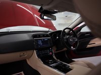 USED 2016 66 JAGUAR XE 2.0 PRESTIGE 4d 161 BHP GREAT COLOUR COMBINATION WITH GENUINE LOW MILES