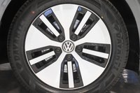 USED 2018 18 VOLKSWAGEN GOLF 0.0 E-GOLF 5d 135 BHP +NATIONWIDE DELIVERY AVAILABLE+