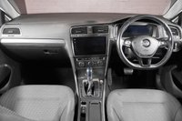 USED 2018 18 VOLKSWAGEN GOLF 0.0 E-GOLF 5d 135 BHP +NATIONWIDE DELIVERY AVAILABLE+