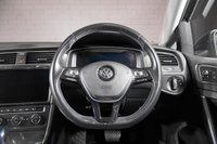 USED 2018 18 VOLKSWAGEN GOLF 0.0 E-GOLF 5d 135 BHP +NATIONWIDE DELIVERY AVAILABLE+