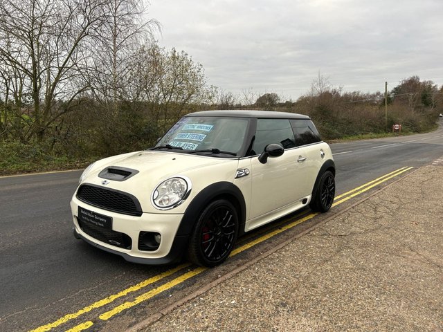 2010 MINI HATCH JOHN COOPER WORKS