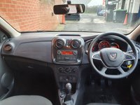 USED 2020 70 DACIA SANDERO 1.0 ESSENTIAL SCE 5d 73 BHP LOW MILES - 1 OWNER