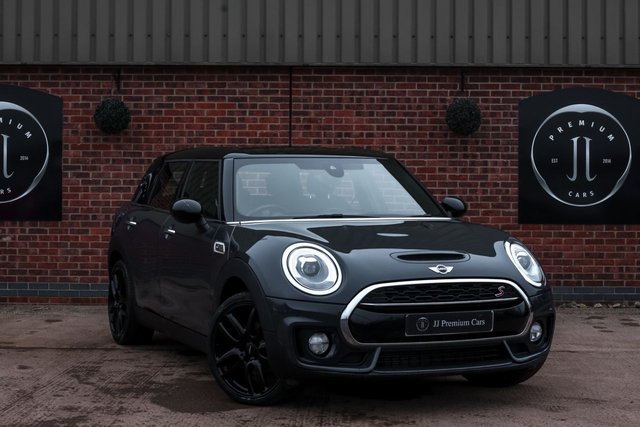 View our MINI CLUBMAN