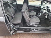 USED 2013 13 FORD B-MAX 1.0 ZETEC 5d 100 BHP FORD B-MAX 1.0 ZETEC 5d 100 BHP
