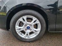 USED 2013 13 FORD B-MAX 1.0 ZETEC 5d 100 BHP FORD B-MAX 1.0 ZETEC 5d 100 BHP