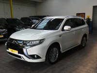 USED 2019 69 MITSUBISHI OUTLANDER 2.4 PHEV DYNAMIC SAFETY 5d 222 BHP APP BASED SAT NAV LEATHER CAMERA VAT Q CAZ ULEZ COMPLIANT MITSUBISHI WARRANTY DEC 2024