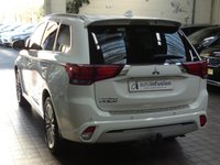 USED 2019 69 MITSUBISHI OUTLANDER 2.4 PHEV DYNAMIC SAFETY 5d 222 BHP APP BASED SAT NAV LEATHER CAMERA VAT Q CAZ ULEZ COMPLIANT MITSUBISHI WARRANTY DEC 2024