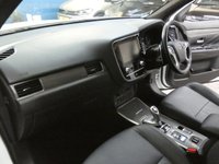USED 2019 69 MITSUBISHI OUTLANDER 2.4 PHEV DYNAMIC SAFETY 5d 222 BHP APP BASED SAT NAV LEATHER CAMERA VAT Q CAZ ULEZ COMPLIANT MITSUBISHI WARRANTY DEC 2024