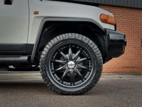 USED 2021 11 TOYOTA FJ CRUISER 4.0 V6 RHD 5d 2011
