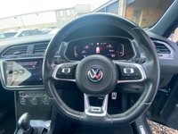 USED 2019 19 VOLKSWAGEN TIGUAN 2.0 R-LINE TDI DSG 5d 148 BHP FULL LEATHER + PAN ROOF