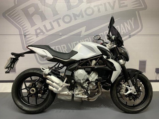 2016 16 MV Agusta Brutale 675cc BRUTALE 675 