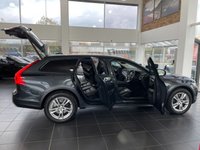 USED 2017 17 VOLVO V90 2.0 D5 POWERPULSE CROSS COUNTRY AWD 5d 231 BHP LOW RATE FINANCE/HOME DELIVERY