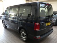 USED 2019 19 VOLKSWAGEN TRANSPORTER SHUTTLE 2.0 T32 TDI SHUTTLE S BMT 5d 101 BHP 8 SEATS AIR CON PARKING SENSORS 6 MONTHS GOLD WARRANTY