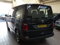 USED 2019 19 VOLKSWAGEN TRANSPORTER SHUTTLE 2.0 T32 TDI SHUTTLE S BMT 5d 101 BHP 8 SEATS AIR CON PARKING SENSORS 6 MONTHS GOLD WARRANTY