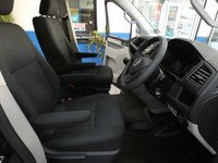 USED 2019 19 VOLKSWAGEN TRANSPORTER SHUTTLE 2.0 T32 TDI SHUTTLE S BMT 5d 101 BHP 8 SEATS AIR CON PARKING SENSORS 6 MONTHS GOLD WARRANTY