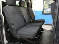 USED 2019 19 VOLKSWAGEN TRANSPORTER SHUTTLE 2.0 T32 TDI SHUTTLE S BMT 5d 101 BHP 8 SEATS AIR CON PARKING SENSORS 6 MONTHS GOLD WARRANTY