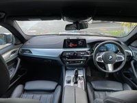 USED 2017 10 BMW 5 SERIES 2.0 520D M SPORT TOURING 5d 188 BHP &pound;10,500 WORTH OF ADDITIONAL SPEC