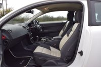USED 2011 11 VOLVO C30 2.0 R-DESIGN 3d 145 BHP 