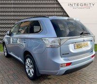 USED 2015 15 MITSUBISHI OUTLANDER 2.0 PHEV GX 4H 5d 162 BHP * FINANCE 8.9% APR / HOME DELIVERY*
