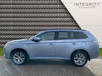USED 2015 15 MITSUBISHI OUTLANDER 2.0 PHEV GX 4H 5d 162 BHP * FINANCE 8.9% APR / HOME DELIVERY*