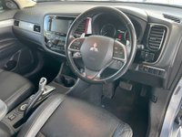 USED 2015 15 MITSUBISHI OUTLANDER 2.0 PHEV GX 4H 5d 162 BHP * FINANCE 8.9% APR / HOME DELIVERY*