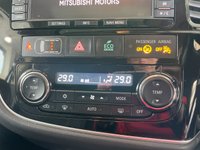 USED 2015 15 MITSUBISHI OUTLANDER 2.0 PHEV GX 4H 5d 162 BHP * FINANCE 8.9% APR / HOME DELIVERY*