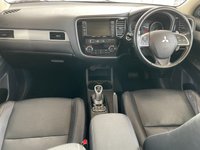 USED 2015 15 MITSUBISHI OUTLANDER 2.0 PHEV GX 4H 5d 162 BHP * FINANCE 8.9% APR / HOME DELIVERY*