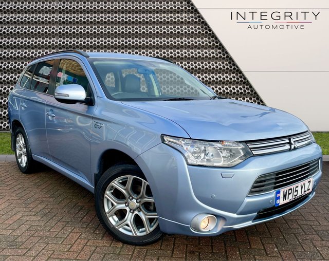 2015 15 Mitsubishi Outlander 2.0 PHEV GX 4H 5d 162 BHP