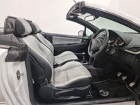 USED 2014 14 PEUGEOT 207 1.6 HDI CC ROLAND GARROS 2d 112 BHP Roland Garros Limited Edition