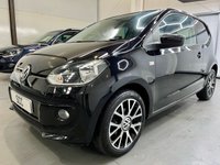 USED 2014 14 VOLKSWAGEN UP 1.0 Groove up! Hatchback 3dr Petrol Manual Euro 5 (75 ps) Fender Sound,Sat Nav,Low Miles,1 Previous Owner,Heated Seats