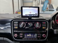 USED 2014 14 VOLKSWAGEN UP 1.0 Groove up! Hatchback 3dr Petrol Manual Euro 5 (75 ps) Fender Sound,Sat Nav,Low Miles,1 Previous Owner,Heated Seats
