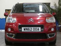 USED 2012 62 CITROEN C3 PICASSO 1.6 EXCLUSIVE HDI 5d 91 BHP &pound;30 ROAD TAX CRUISE RADIO CD PARKING SENSORS 2 OWNERS SERVICE HISTORY