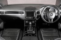 USED 2017 Y VOLKSWAGEN TOUAREG 3.0 V6 R-LINE PLUS TDI BLUEMOTION TECHNOLOGY 5d 259 BHP +HEATEDSEATS+RUNNINGBOARDS+