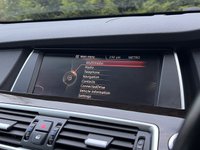 USED 2017 17 BMW 5 SERIES 3.0 535d Luxury Gran Turismo 5dr Panoramic Roof Heads Up Display