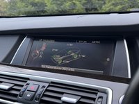 USED 2017 17 BMW 5 SERIES 3.0 535d Luxury Gran Turismo 5dr Panoramic Roof Heads Up Display
