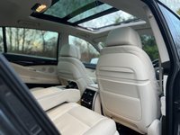 USED 2017 17 BMW 5 SERIES 3.0 535d Luxury Gran Turismo 5dr Panoramic Roof Heads Up Display