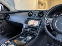 USED 2013 63 JAGUAR XJ 3.0 D V6 PORTFOLIO L 4d 275 BHP 