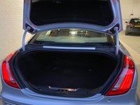 USED 2013 63 JAGUAR XJ 3.0 D V6 PORTFOLIO L 4d 275 BHP 