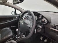 USED 2011 11 PEUGEOT 207 1.6 HDI CC GT 2d 112 BHP Striking Bianca White, Full Extended Black Leather Interior, Cruise Control , Multi Function Steering Wheel