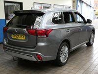 USED 2019 69 MITSUBISHI OUTLANDER 2.4 PHEV DYNAMIC 5d 222 BHP SAT NAV LEATHER CAMERA VAT Q MITSUBISHI WARRANTY TILL NOV 2024