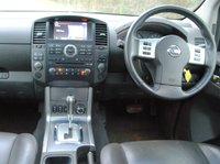 USED 2012 12 NISSAN NAVARA 2.5 DCI TEKNA 4X4 DCB 188 BHP www.suffolkcarcentre.co.uk - Located at Ilketshall