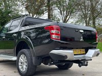 USED 2017 66 MITSUBISHI L200 2.4 DI-D 4WD WARRIOR DCB 178 BHP ** NO VAT * *  SAT NAV ** LOW MILES