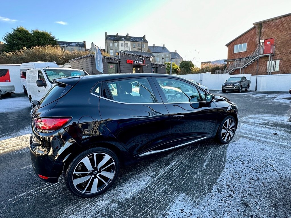 USED 2016 16 RENAULT CLIO 1.5 DYNAMIQUE S NAV DCI 5d 89 BHP IDEAL FOR FIRST TIME DRIVERS