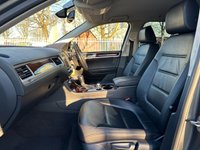 USED 2015 15 VOLKSWAGEN TOUAREG 3.0 V6 SE TDI BLUEMOTION TECHNOLOGY 5d 202 BHP 